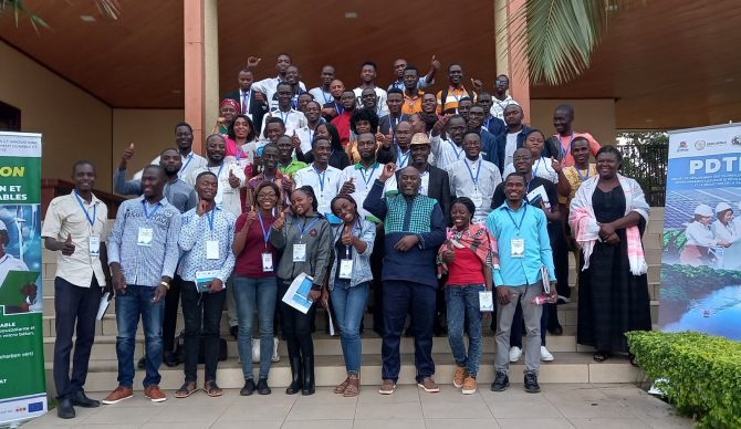 Formation des jeunes scientifiques à Yaoundé, 2022
