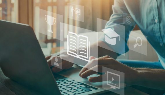 Webinaire « Jeunesse, climat et entrepreneuriat : Présentation de la boîte à outils « JeClimate »